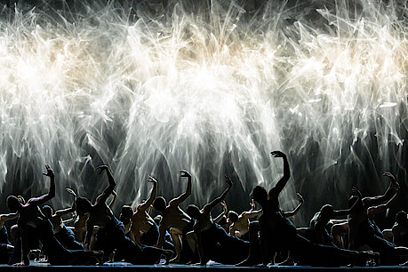 Ensemble before light scenery