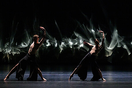 2 dancers before light installation